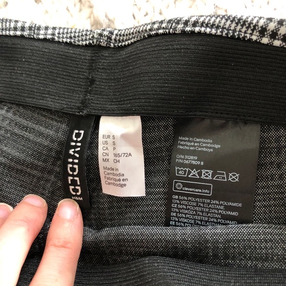 H&M Plaid Leggings with Side Stripes - Picture 3 of 5